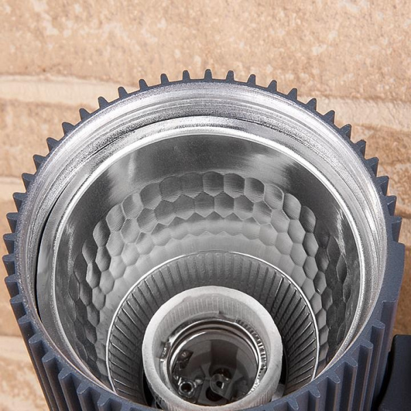 Уличный настенный светильник Strict IP54 1404 TECHNO серый Elektrostandard Strict a032625