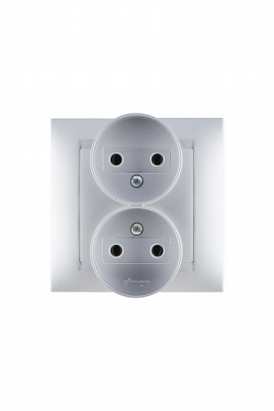 Simon 15 Алюминий Розетка 2-ая б/з литая, 16А, 250В, винт.зажим