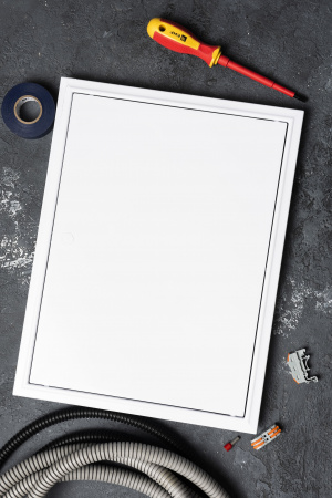 EKF Basic Люк ревизионный пластик с нажим. замком 300х400 (ШхВ внутр.)