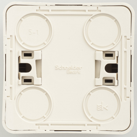 SE Этюд наруж Крем Розетка 1-ая с/з без шторок