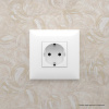 DKC Avanti Белое облако Розетка 2P+E со шторками