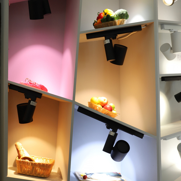 Трековый светодиодный светильник Arlight LGD-Shop-4TR-R100-40W Warm SP3000-Fruit 026292