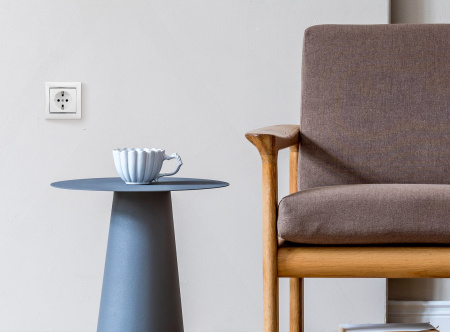 Legrand Valena Бел Розетка 1-ая с/з