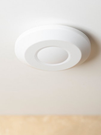 EKF PROxima Микроволновый датчик движения бел. 2000Вт 360гр. до 20м IP20 MW-705