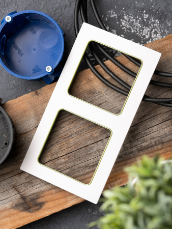 EKF PROxima Стокгольм Белый Линия зеленая Рамка 2-ая