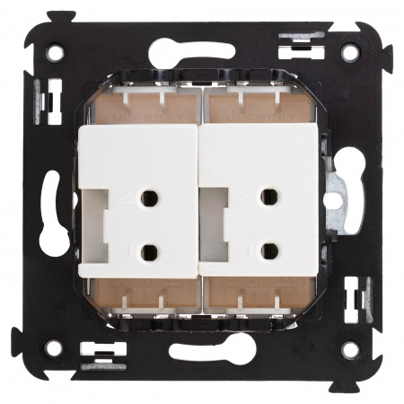 DKC Avanti Белое облако Зарядное устройство USB