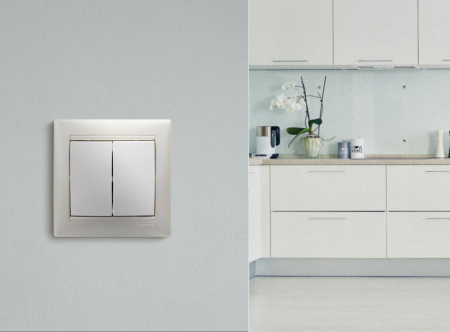 Legrand Valena Бел Выключатель 2-х клавишный