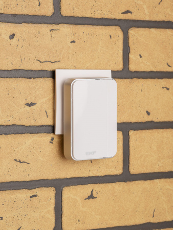 EKF PROxima Звонок беспроводной в розетку Classic (бел.-сер. 51 мелод. с индик. 4 ур.)