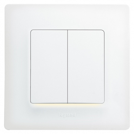 Legrand Etika Белый Выключатель 2-х клавишный с подсветкой, 10А, Винтовые клеммы