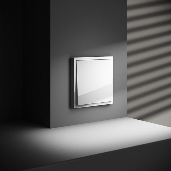 Заглушка VOLTUM S70 с суппортом, (белый глянцевый) Заглушка VOLTUM S70 с суппортом, (белый глянцевый)