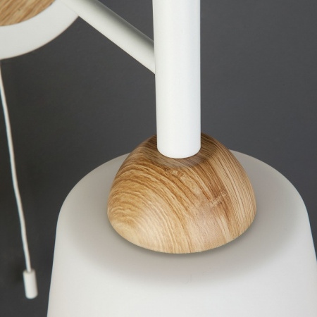 Бра со стеклянным плафоном 70085/1 белый Eurosvet Fresco