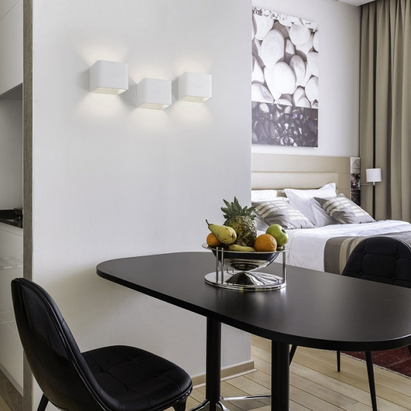 Светильник настенный светодиодный Corudo LED белый 4000К MRL LED 1060 белый Elektrostandard Corudo a063686 Светильник настенный светодиодный Corudo LED белый 4000К MRL LED 1060 белый Elektrostandard Corudo a063686