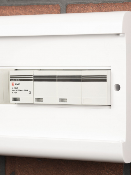 EKF PROxima Устройство защиты от импульсных перенапряжений Тип 1 Iimp 25kA (10/350?s) 4P