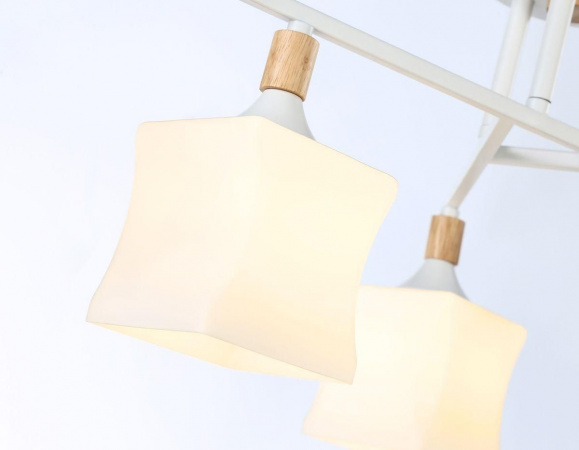 Потолочная люстра Ambrella light Traditional Modern TR9488