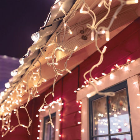 Гирлянда бахрома белый 3*0,6 м IP65 100-101 белый Eurosvet 100-101