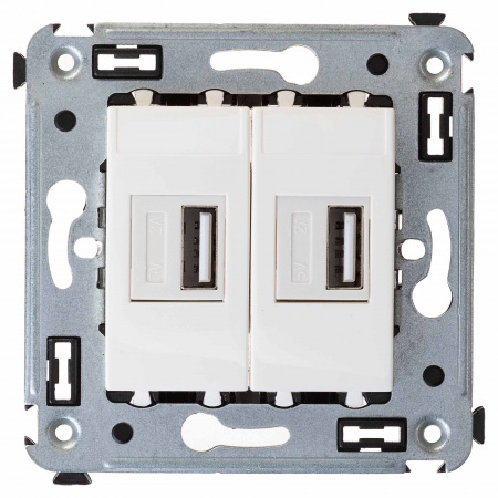 DKC Avanti Белое облако Зарядное устройство USB