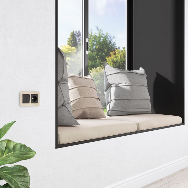 Перекрестный переключатель двухклавишный (чёрный матовый) W1123006