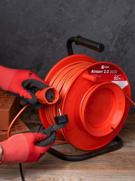 EKF PROxima Удлинитель на катушке "Атлант 2.0" 1 гнездо 50м без заземления  ПВС 2*0,75 6А/1,3кВт