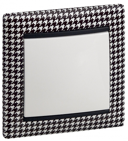 Legrand Valena Бел Переключатель 1-клавишный