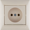 Legrand Valena Крем Розетка 1-ая б/з