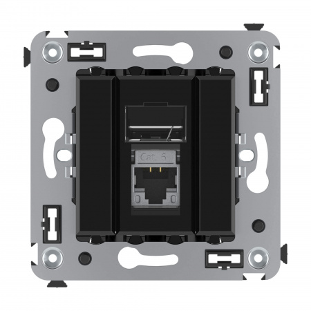DKC Avanti Черный квадрат Компьютерная розетка RJ-45 одинарная  категория  6 экранированная