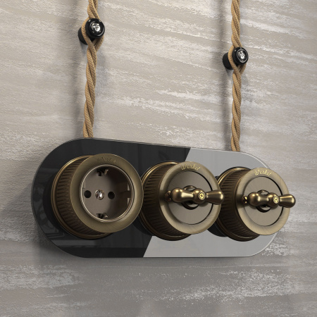 Розетка с заземлением бронзовый ретро W5771012