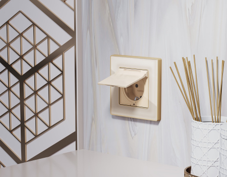 Лицевая панель ALFA (Бежевый глянец) для электрической розетки с заземлением со шторками и крышкой IP44 QUANT