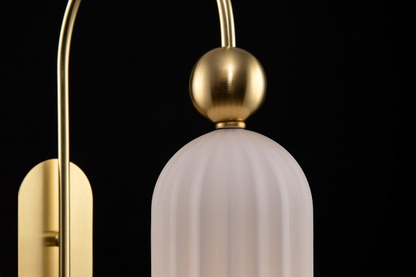 Настенный светильник (бра) MOD302WL-01W Maytoni Antic