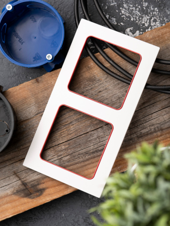 EKF PROxima Стокгольм Белый Линия красная Рамка 2-ая