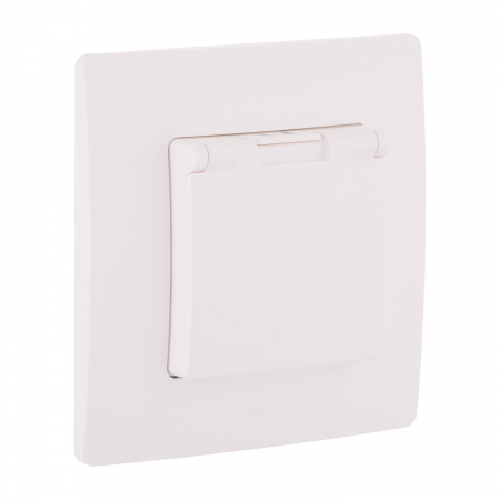 Legrand Etika Белый Розетка 2К+З IP44
