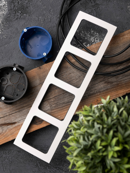 EKF PROxima Стокгольм Белый Линяя черная Рамка 4-ая