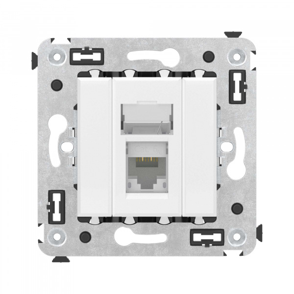 DKC Avanti Белое облако Компьютерная розетка RJ-45 один  категория  6А