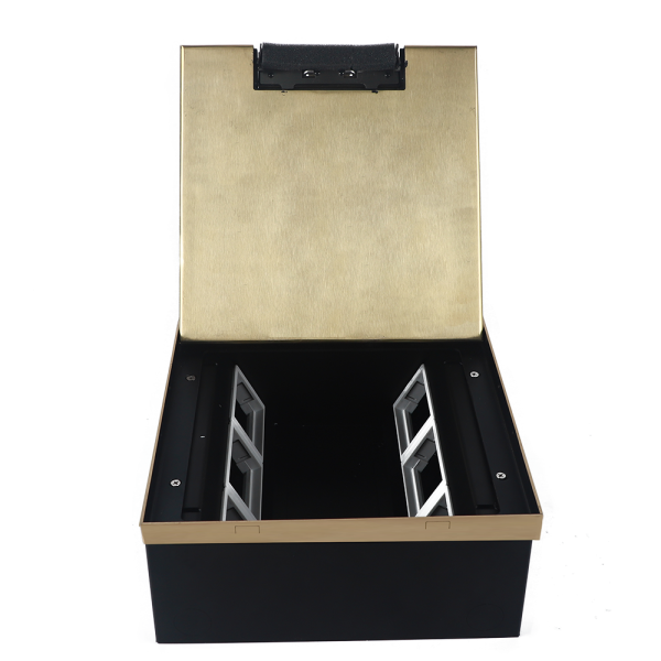 Donel Лючок в пол 18 мод. (6 мод. 45х45 мм. + 6 мод. 22.5х45 мм.) верт. установка, латунь, DFB18SBRLVL