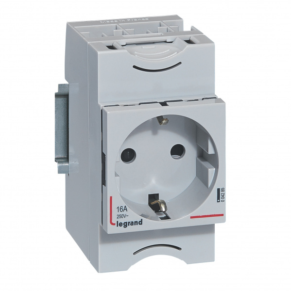 Legrand Розетка с заземлением на DIN-рейку 16А 220V
