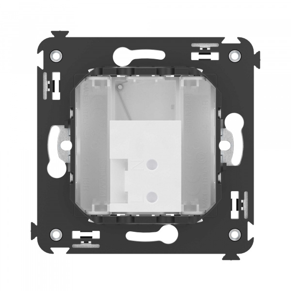 DKC Avanti Белое облако Розетка одинарная тип А-А USB 3.0