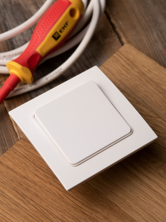 EKF PROxima Стокгольм Белый Выключатель 1-кл, 10А